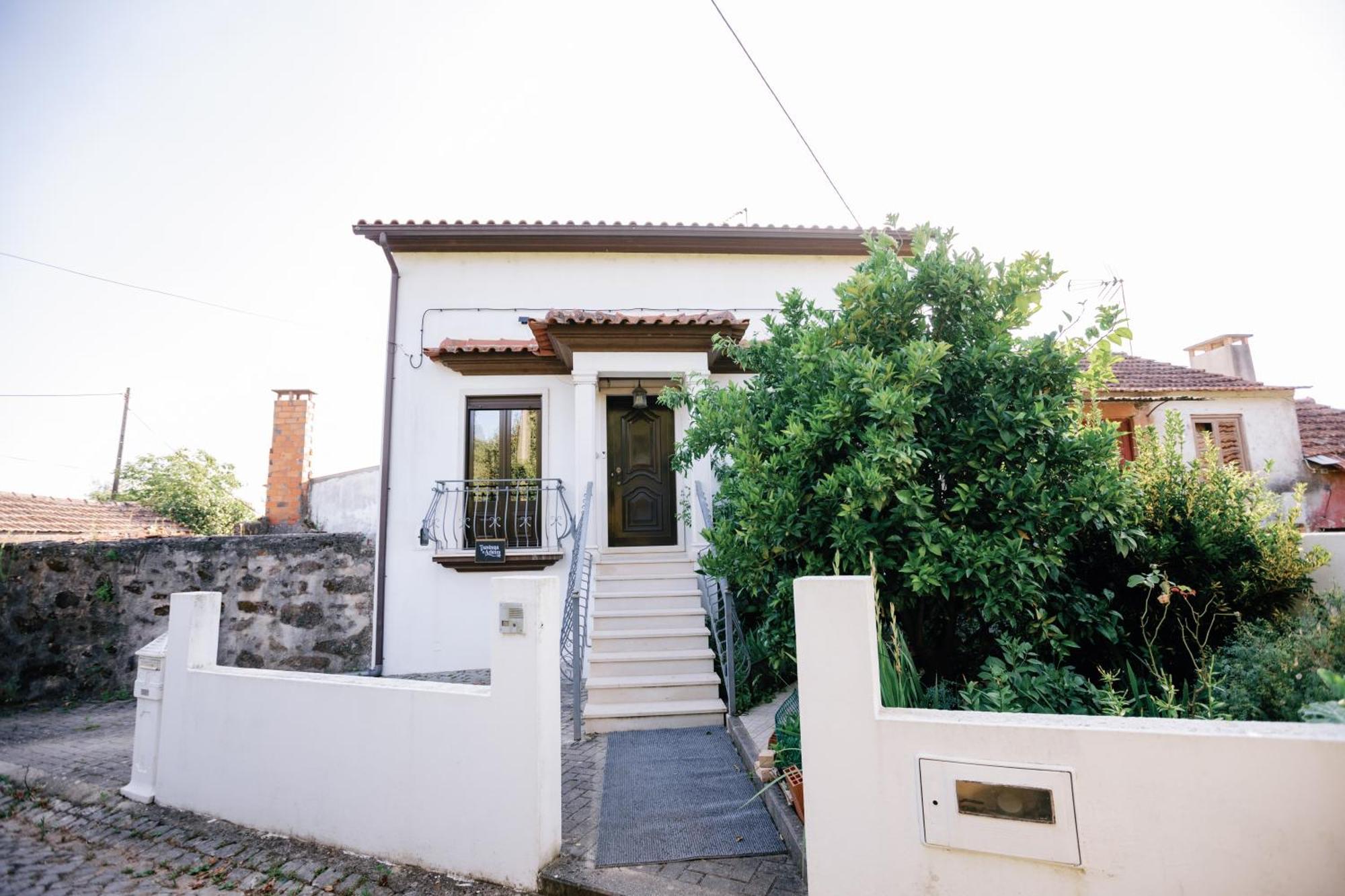 R3 - Guesthouse Travessa Da Arieira Aguda (Leiria) מראה חיצוני תמונה